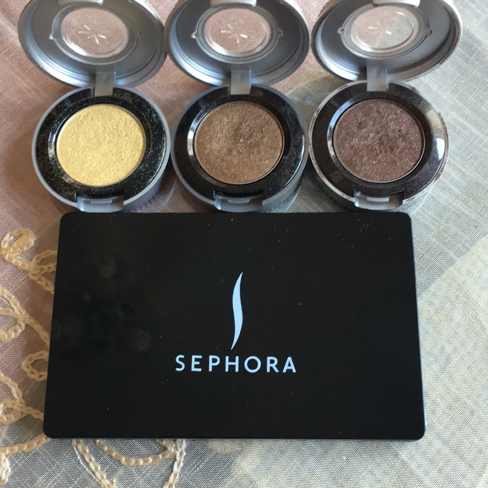 Urban Decay Eyeshadow Bundle and Sephora Mirror
